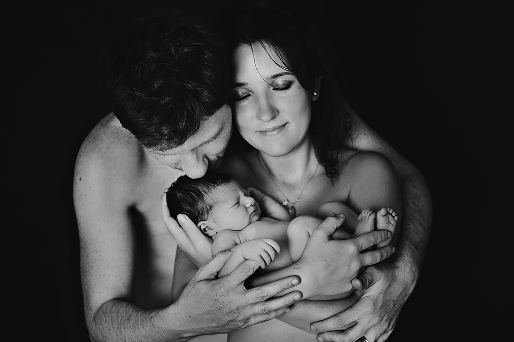 newborn-photographer-london-newbornphotographer-family-londonparents-londonmum